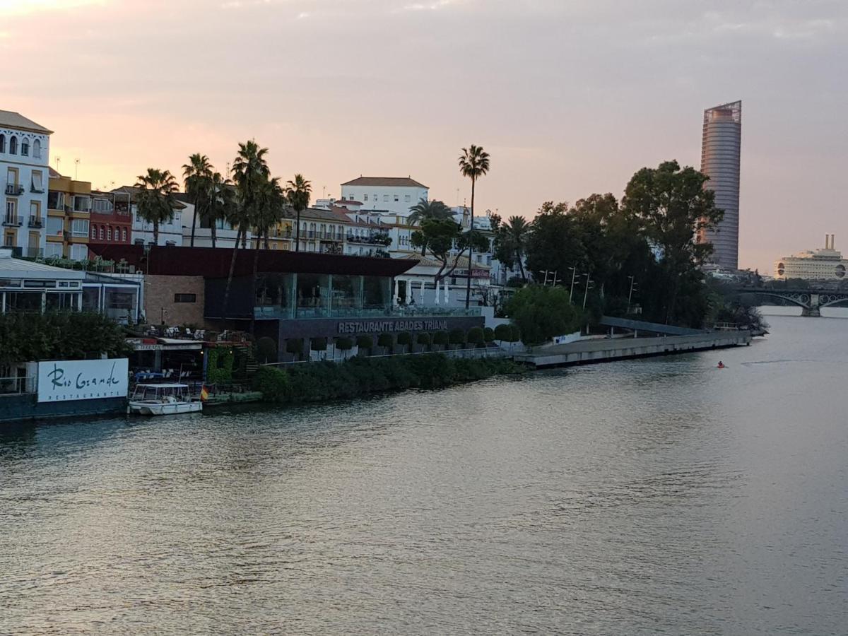 Magnifico Apartamento Tipo Duplex En Triana Sevilla Exterior foto